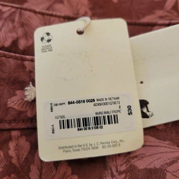 Ana Burgandy Tropical Mid-Rise Shorts (Size 2) - Picture 5 of 6